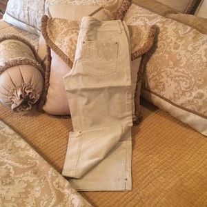 White House Black Market Khaki Capri Pants 2